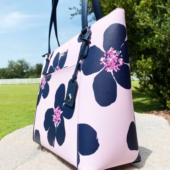 NWT๐๐Kate Spade Grand Flora Pocket Tote & Wallet - Picture 10 of 14